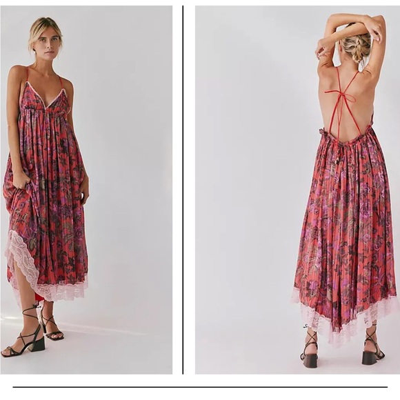 Free People Dresses & Skirts - Free people Primmy Printed Midi Dress